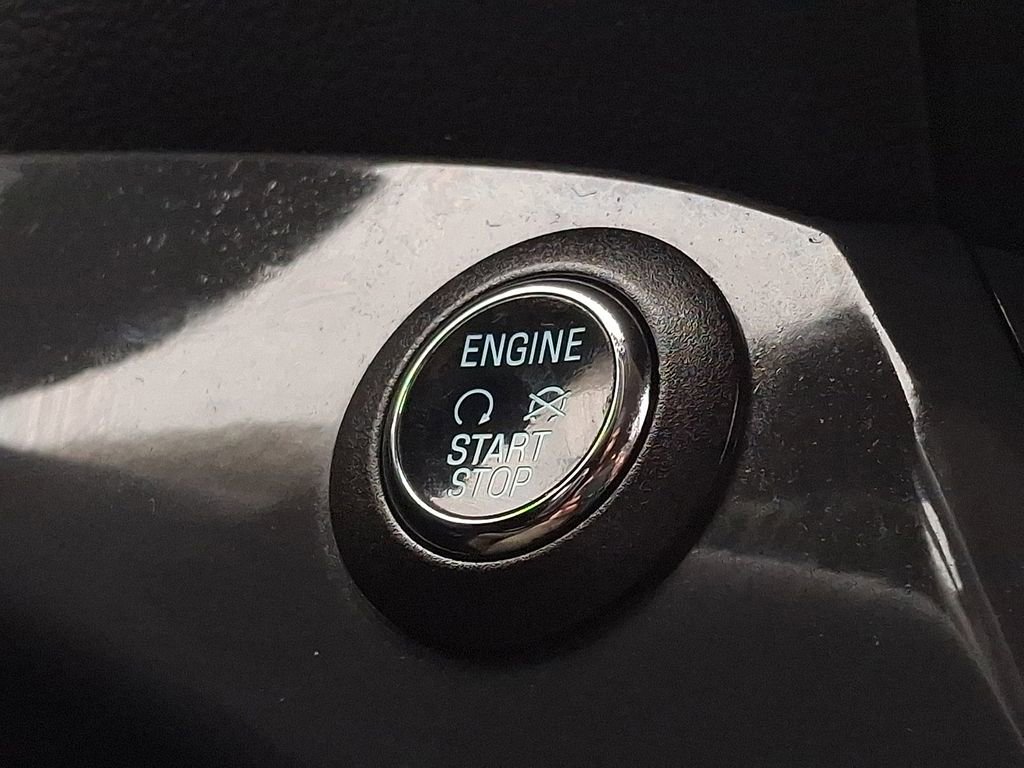 Used 2013 Ford Escape Titanium w/ Class II Trailer Tow Pkg image 25