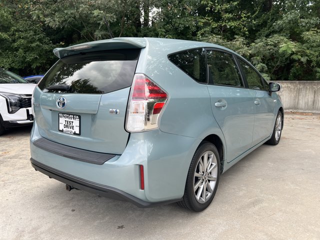 Used 2017 Toyota Prius V Five w/ Advanced Technology Package FWD image 6