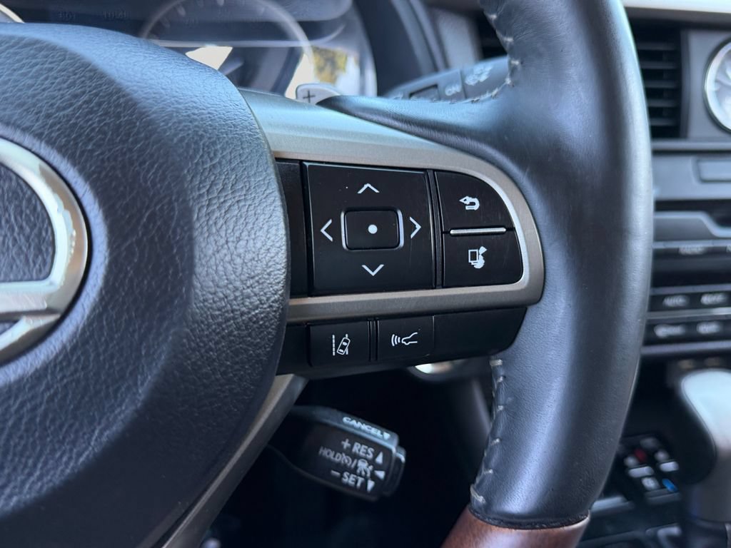 Used 2020 Lexus RX 350 FWD w/ Premium Package image 18