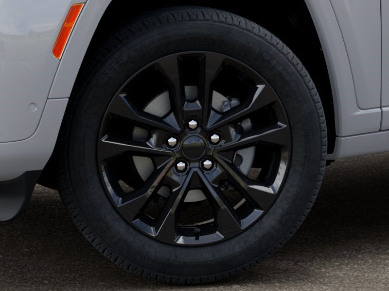 New 2026 Jeep Grand Cherokee Limited AWD/4WD image 9