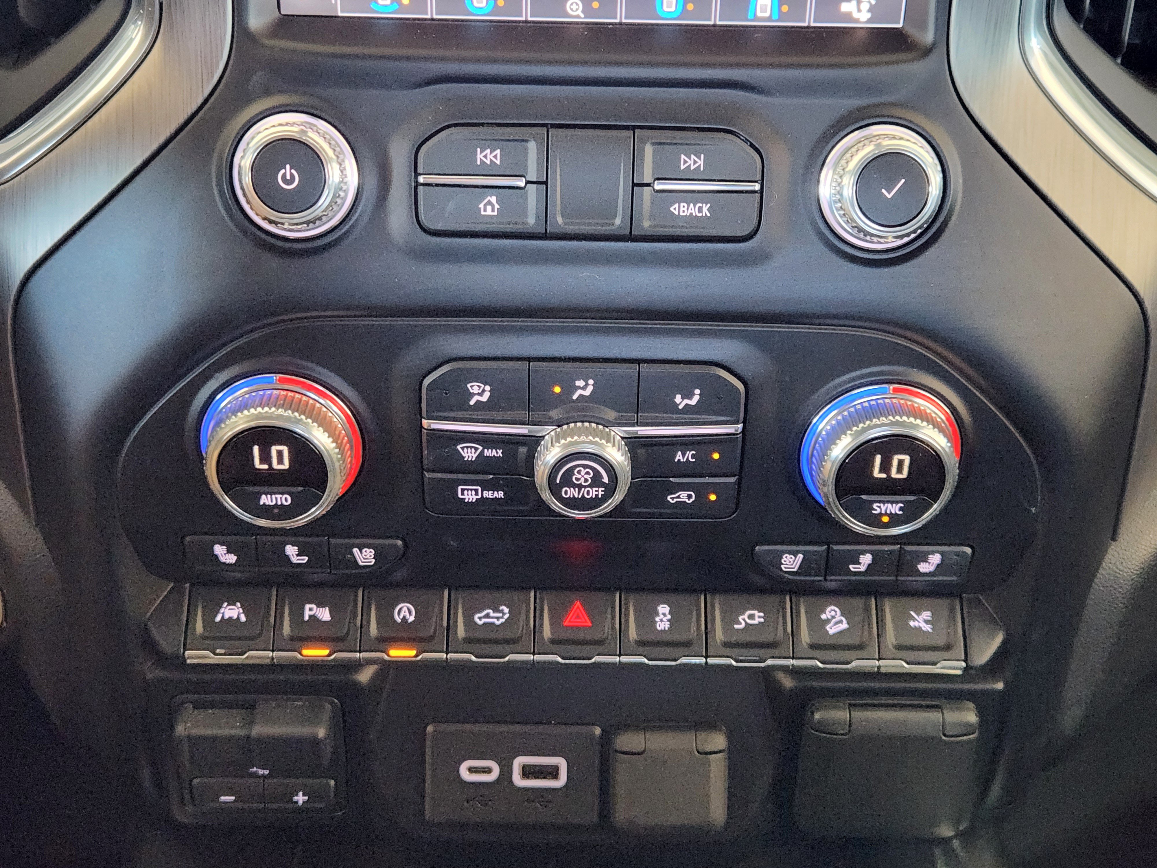 Used 2019 GMC Sierra 1500 Denali w/ Denali Ultimate Package AWD/4WD image 22