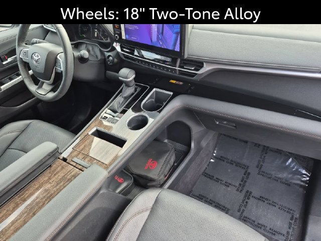Certified 2025 Toyota Sienna Platinum AWD/4WD image 32