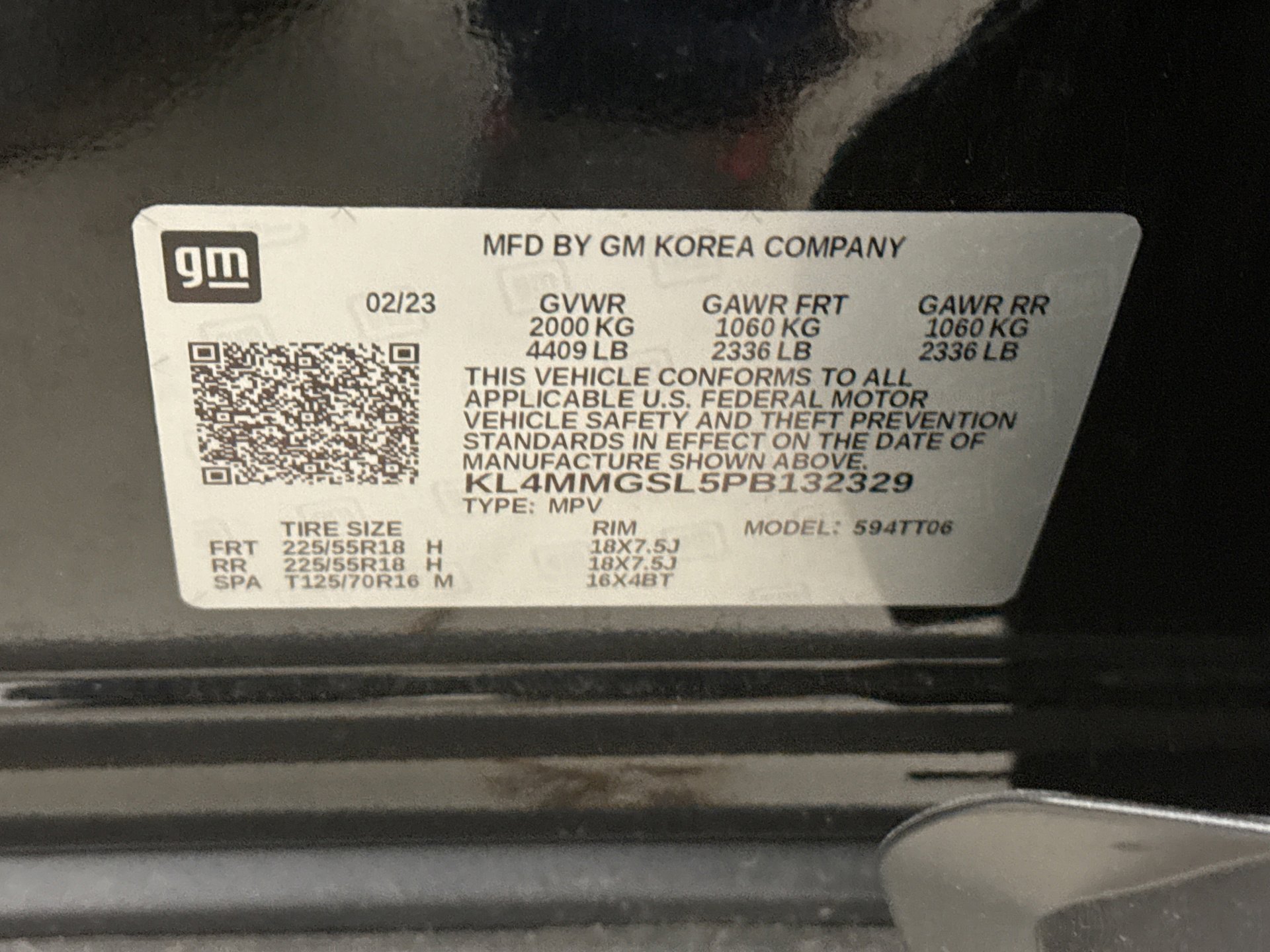 Used 2023 Buick Encore GX Essence w/ Experience Buick Package image 11