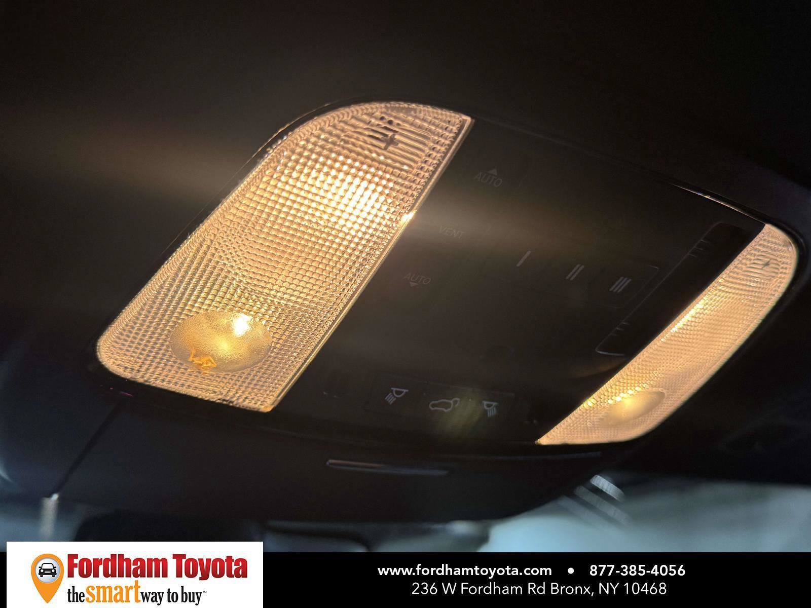 Used 2024 Dodge Durango GT AWD/4WD image 30