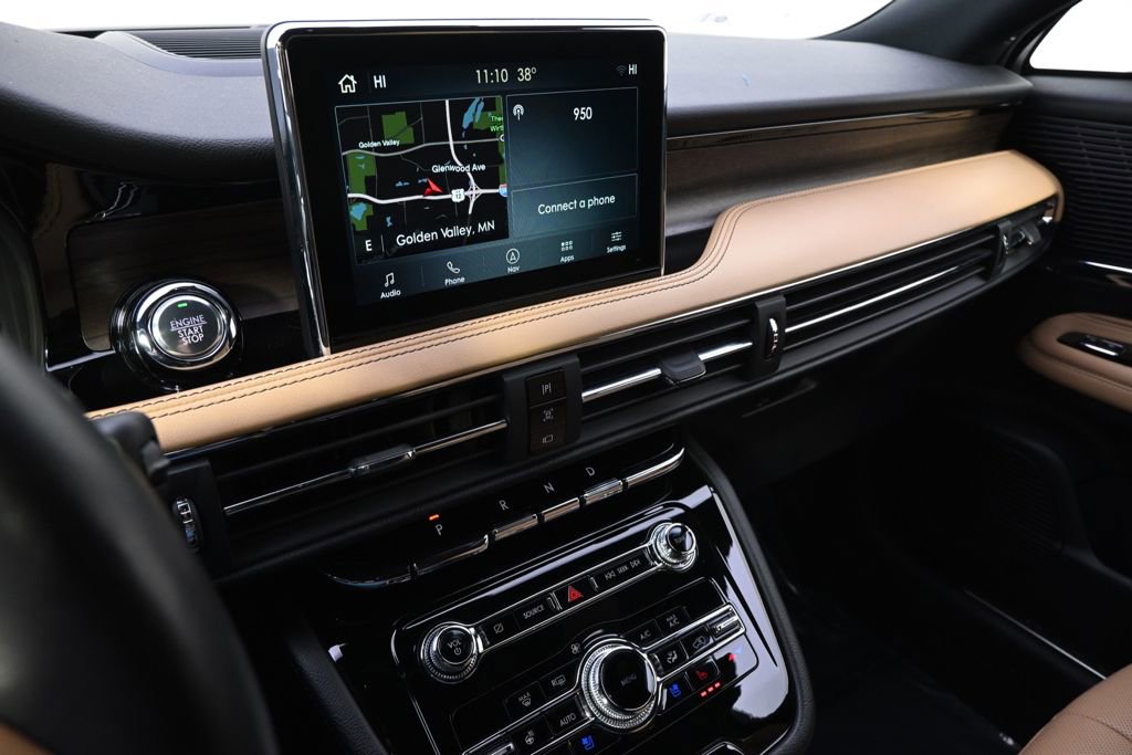 Certified 2022 Lincoln Corsair Reserve w/ Equipment Group 201A image 27