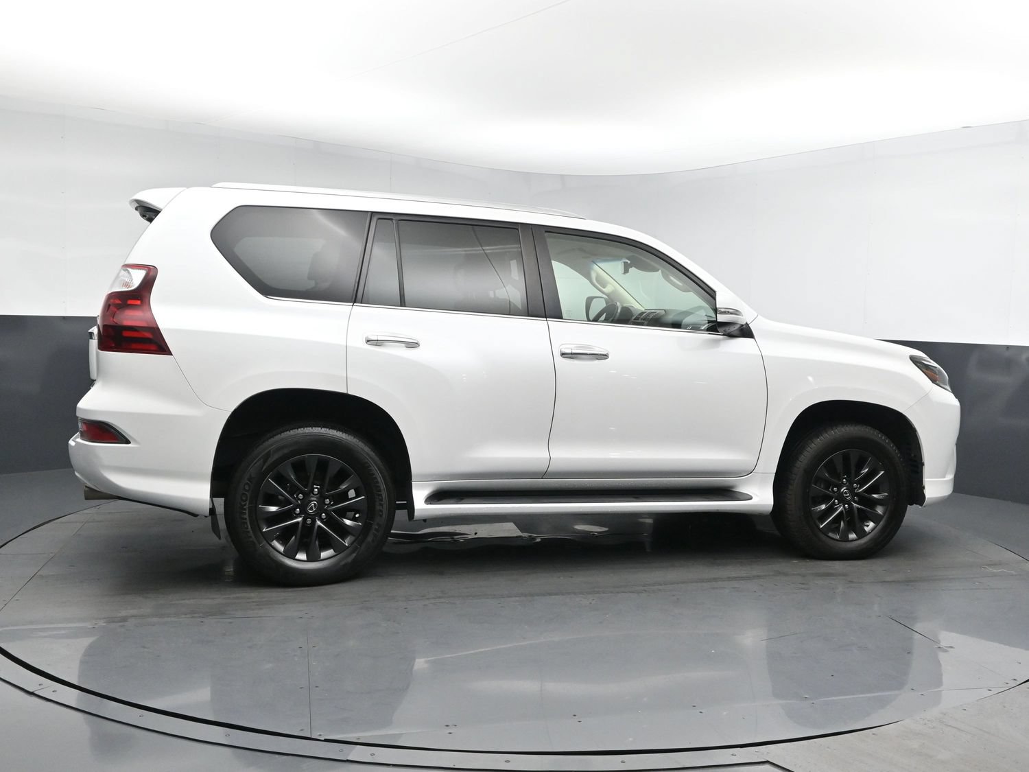 Used 2020 Lexus GX 460 Premium AWD/4WD image 3