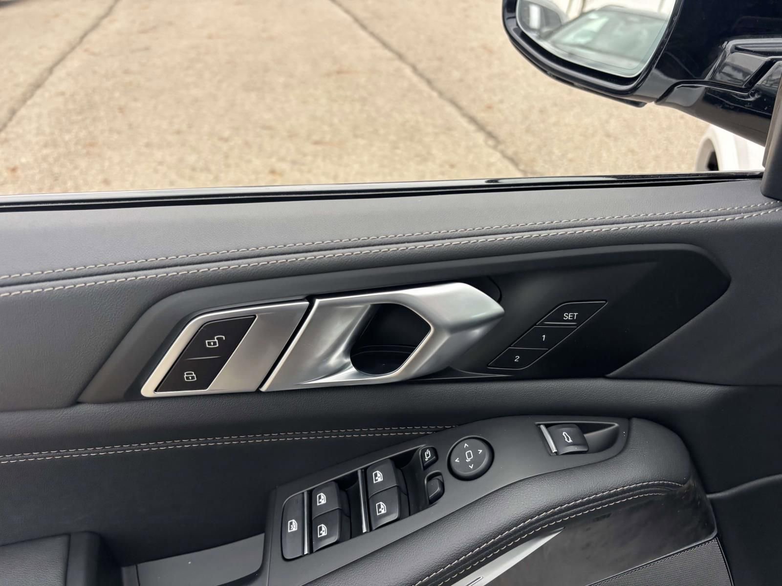New 2026 BMW X5 xDrive50e AWD/4WD image 12