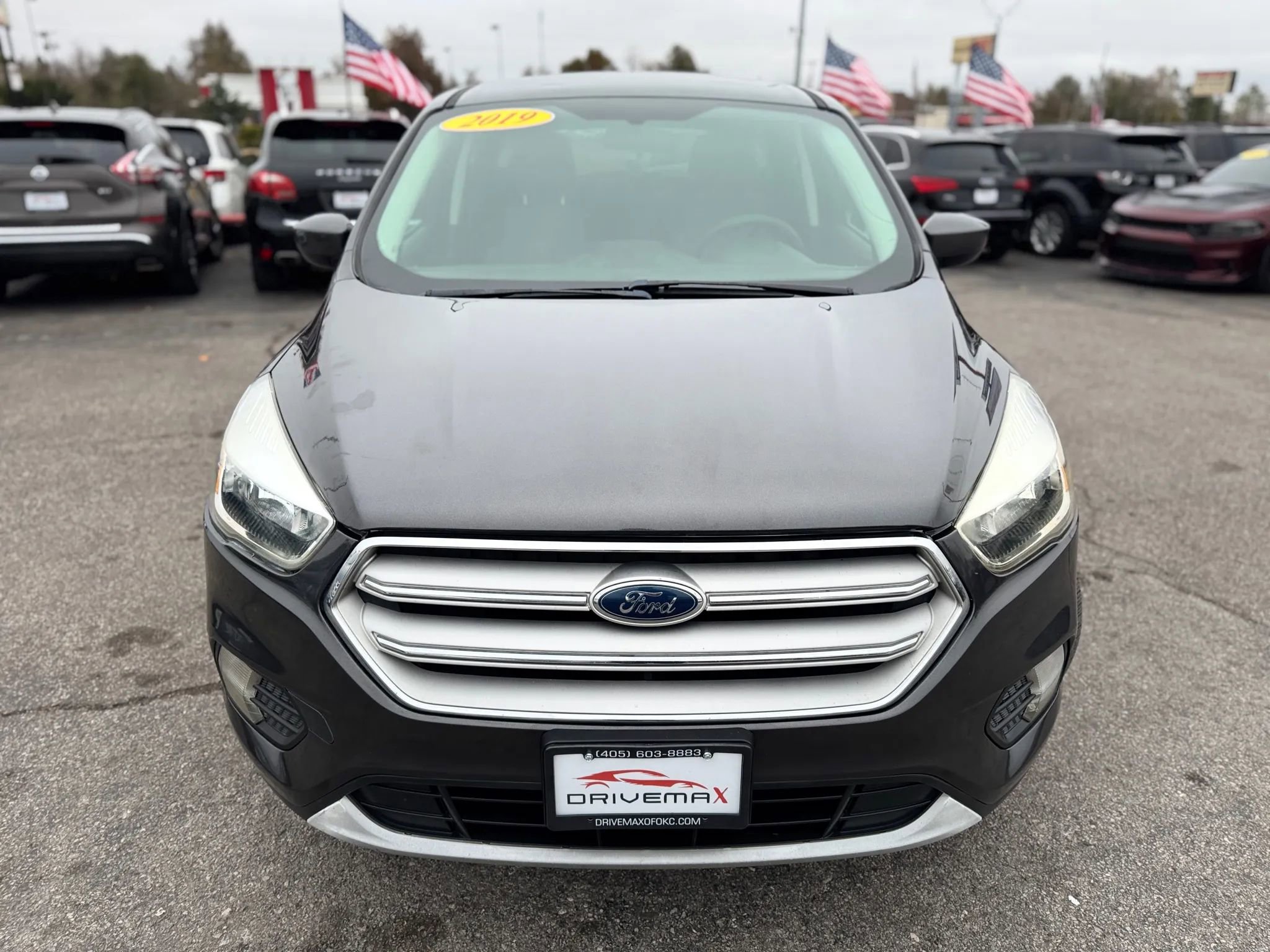 Used 2019 Ford Escape SE image 8