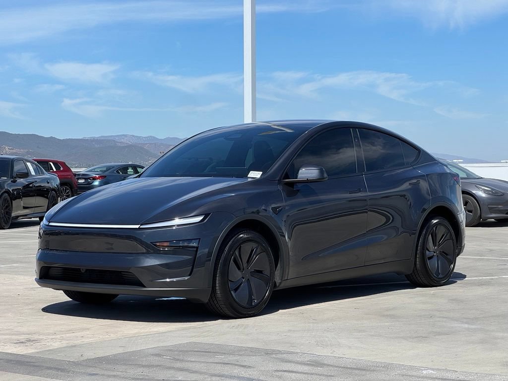 Used 2026 Tesla Model Y Long Range AWD/4WD image 19