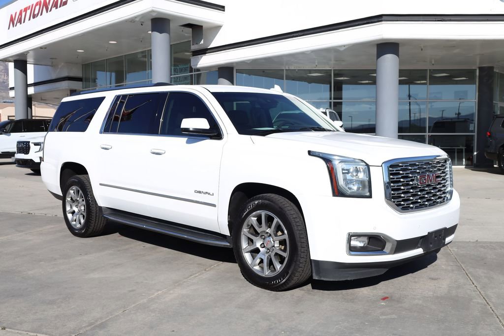 Used 2020 GMC Yukon XL Denali AWD/4WD image 8