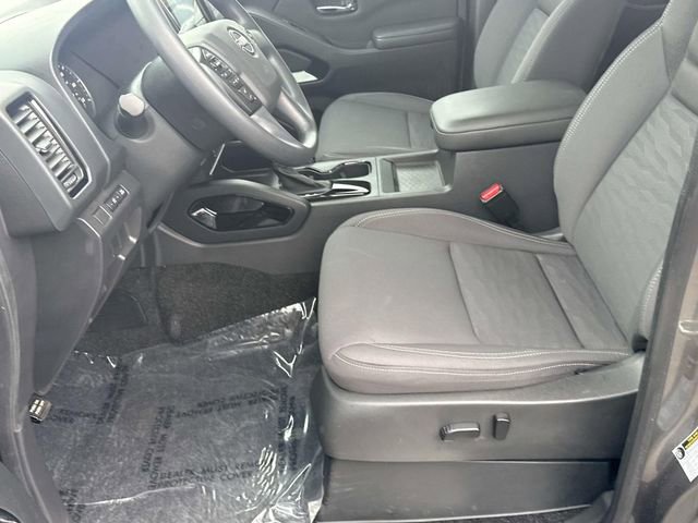 Certified 2023 Nissan Frontier SV w/ Midnight Edition Package RWD image 26