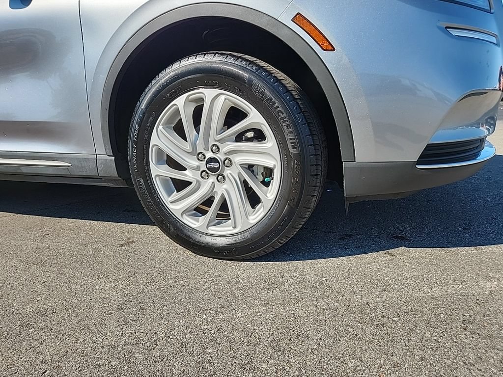 Used 2022 Lincoln Corsair FWD image 3