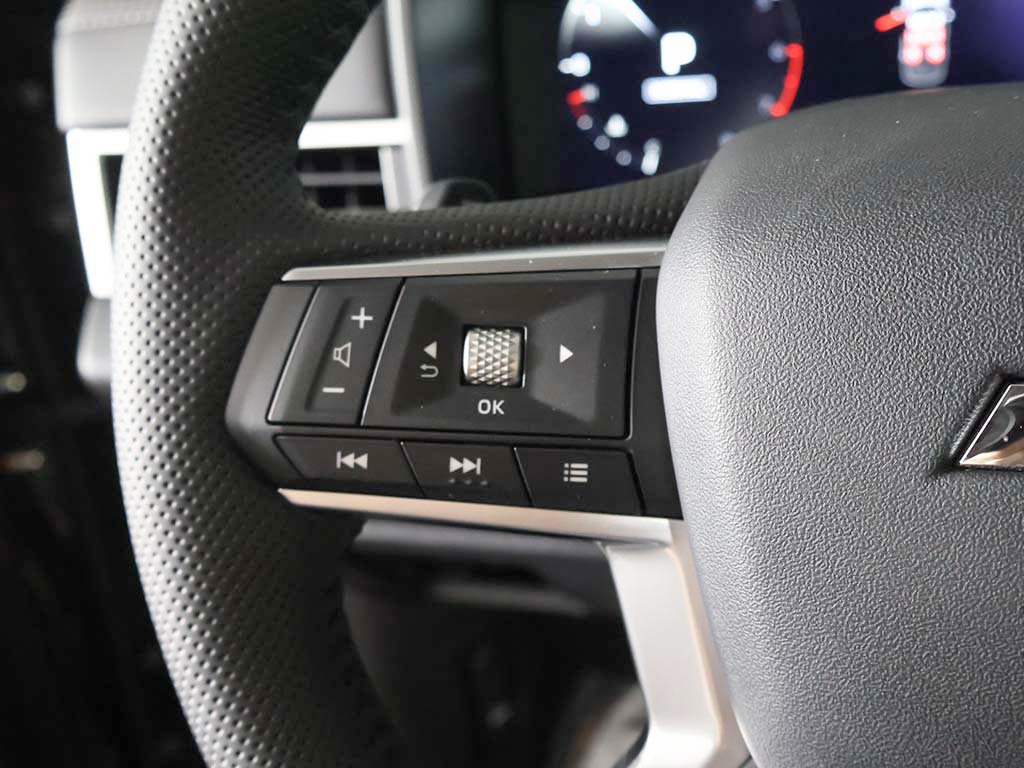New 2026 Mitsubishi Outlander SE FWD image 41
