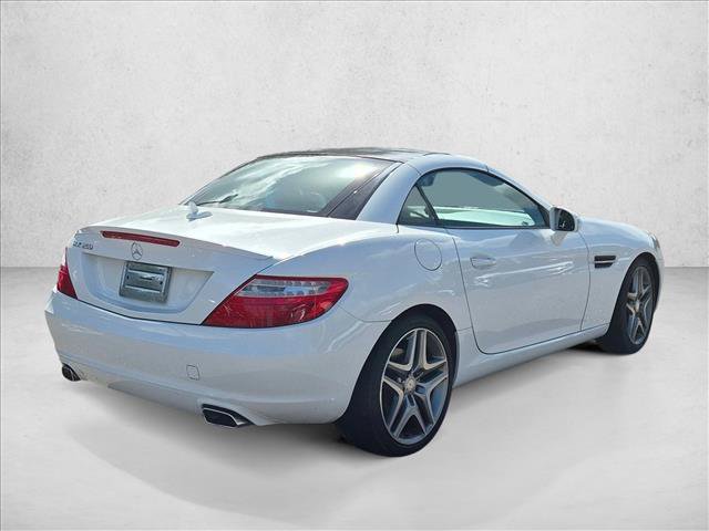 Used 2015 Mercedes-Benz SLK 250 image 5