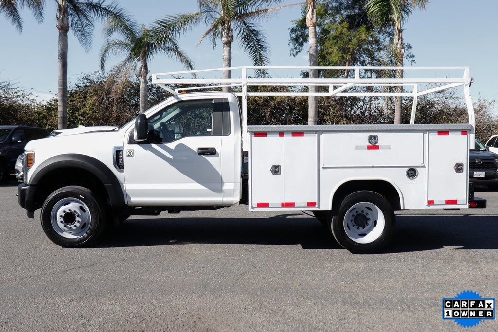 Used 2019 Ford F550 2WD Regular Cab Super Duty image 5