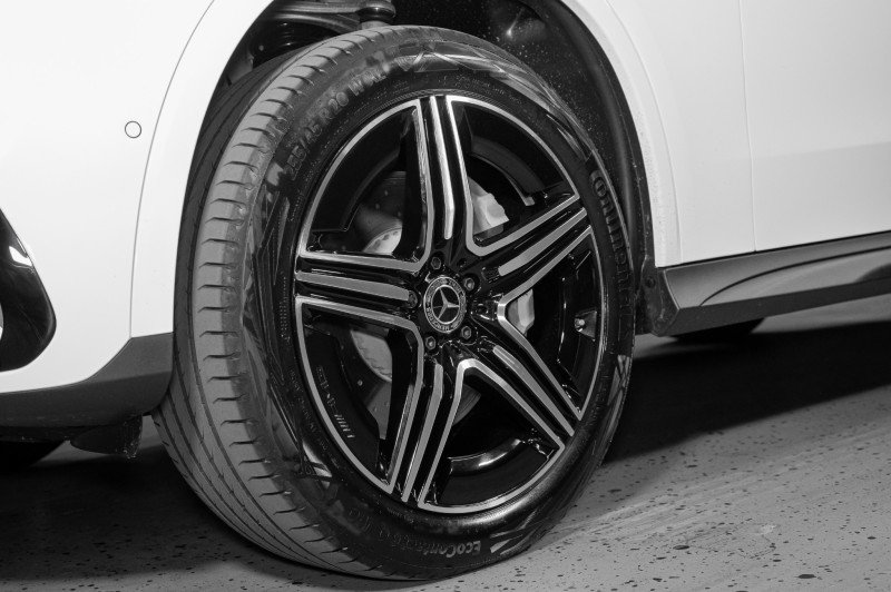 New 2026 Mercedes-Benz GLC 300 4MATIC image 29