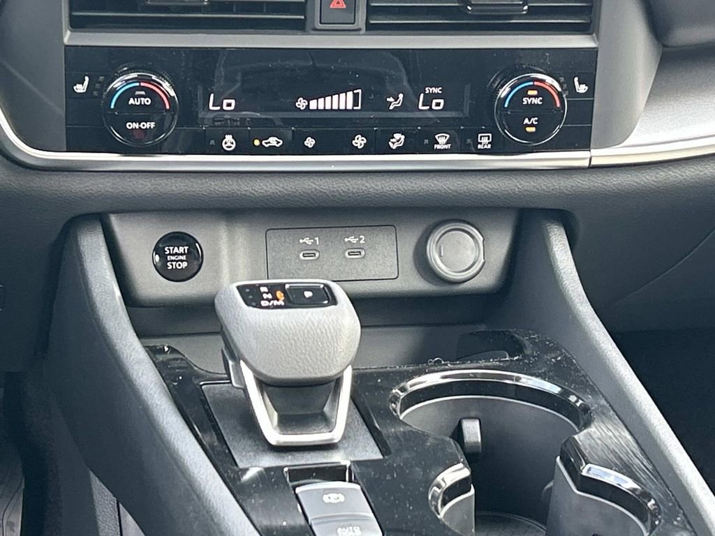 New 2026 Nissan Rogue SV w/ Cold Weather Package FWD image 26