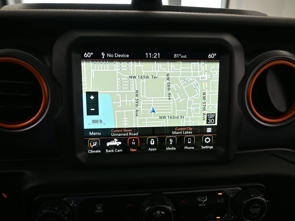 Used 2023 Jeep Gladiator Mojave image 17