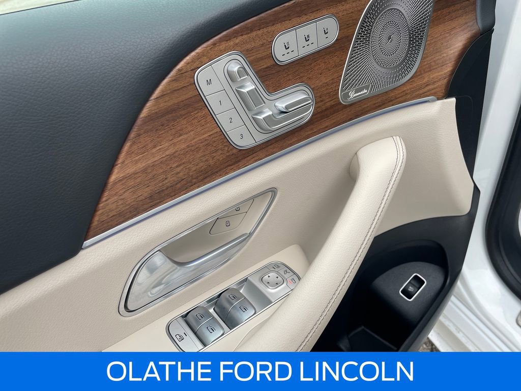 Used 2025 Mercedes-Benz GLS 450 4MATIC image 20