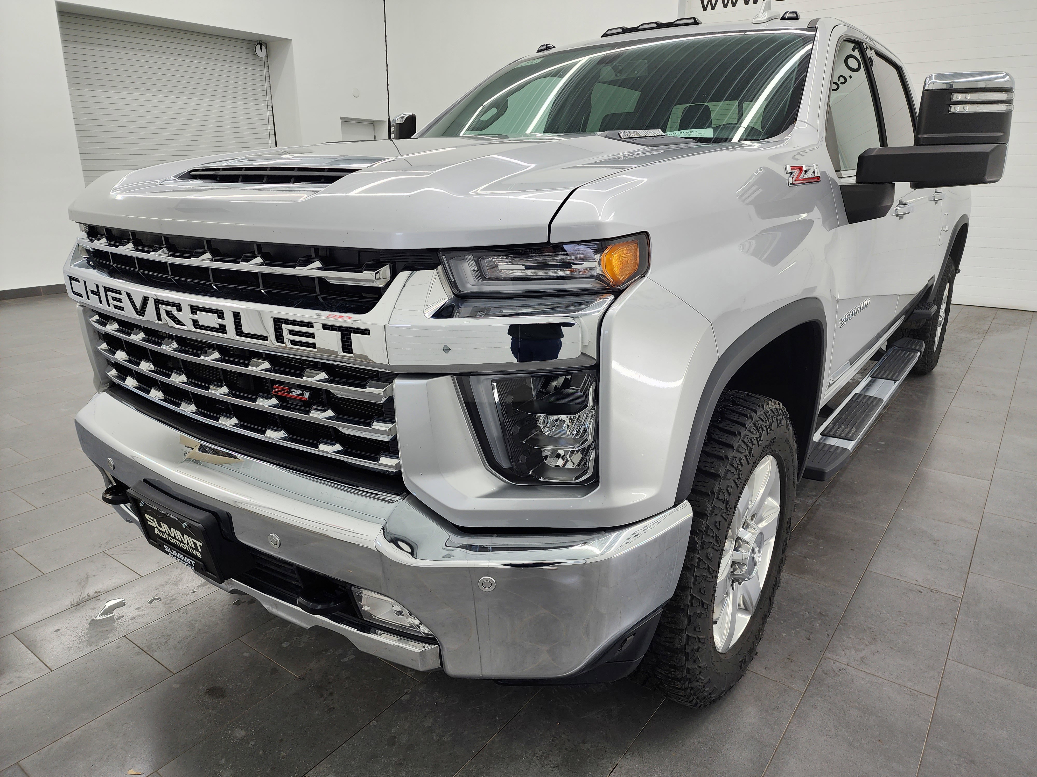 Used 2020 Chevrolet Silverado 3500 LTZ w/ LTZ Plus Package image 7