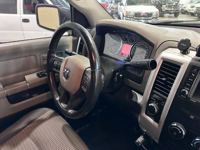 Used 2012 RAM 2500 SLT w/ Technology Group AWD/4WD image 12