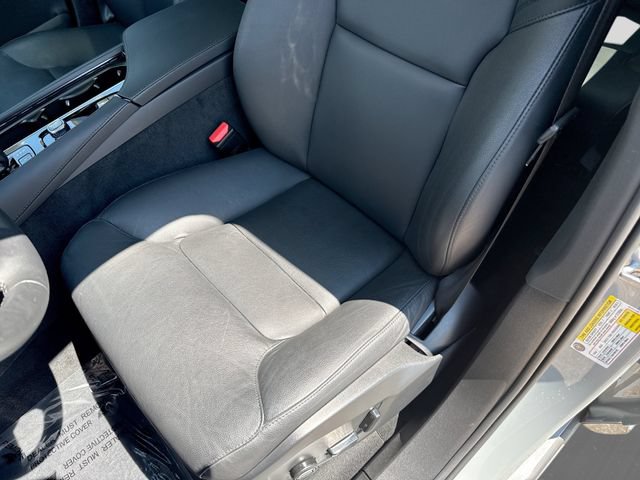 Certified 2024 Volvo XC90 B5 Core w/ Protection Package Premier AWD/4WD image 17