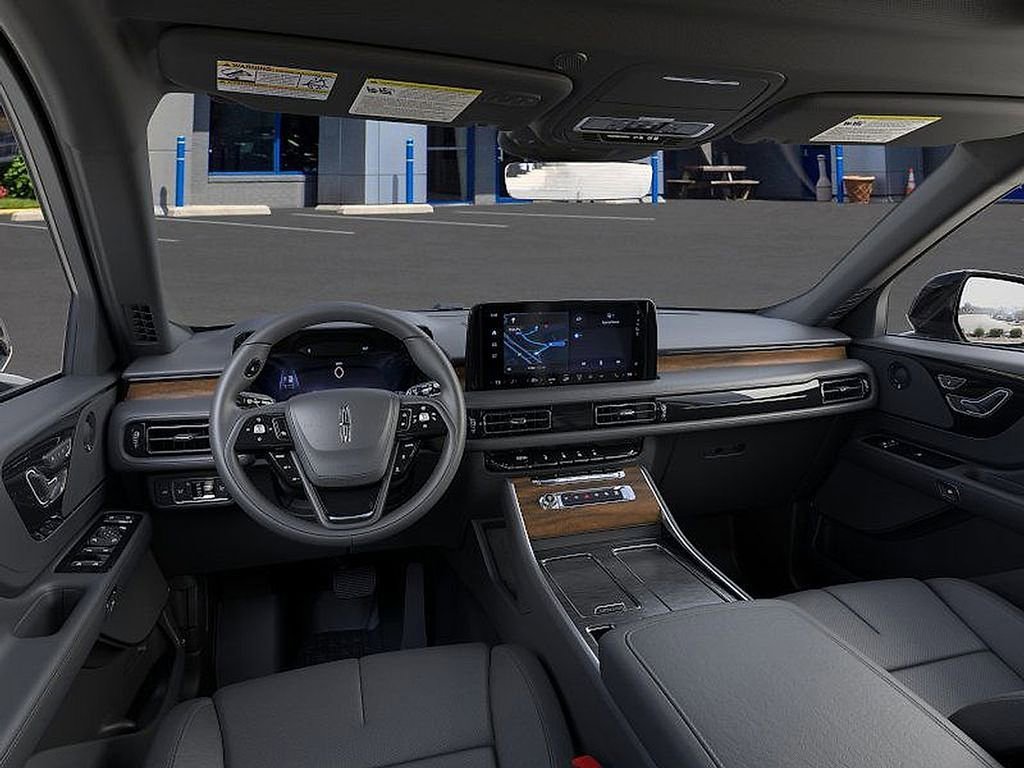 New 2026 Lincoln Aviator Reserve image 9