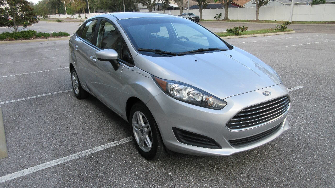 Used 2019 Ford Fiesta SE image 7