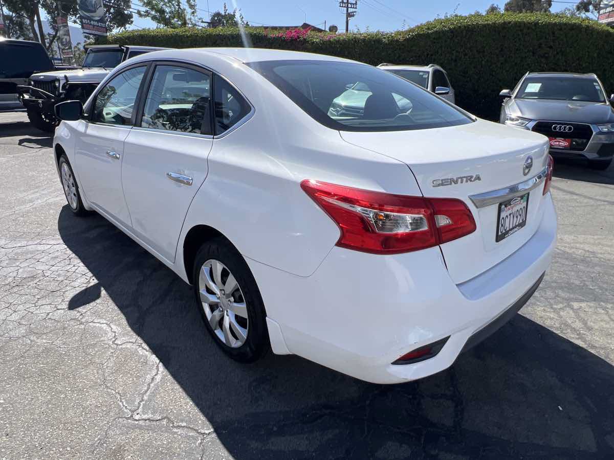 Used 2017 Nissan Sentra S FWD image 4