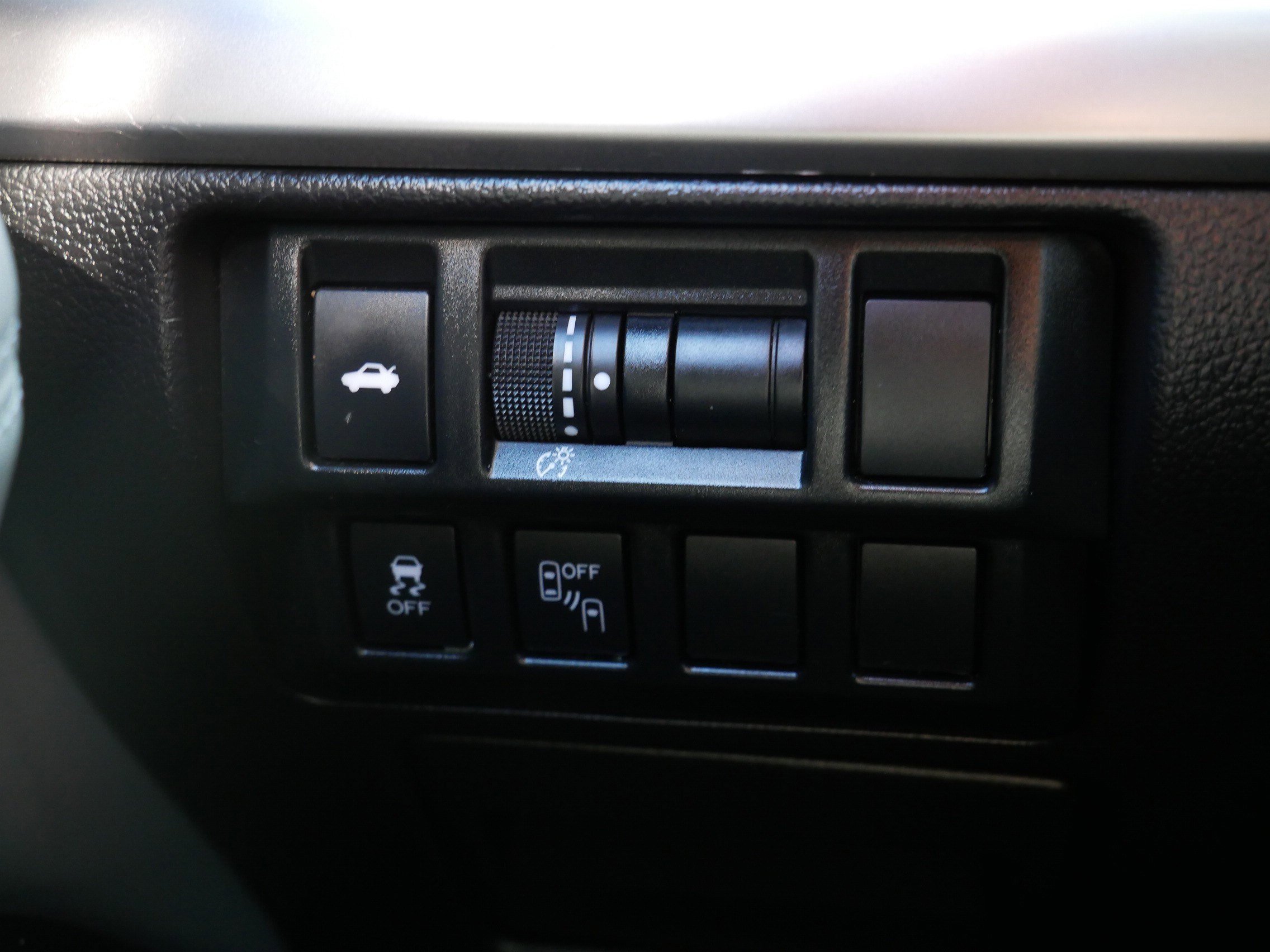 Used 2018 Subaru Legacy 2.5i Limited w/ Popular Package #2A image 26