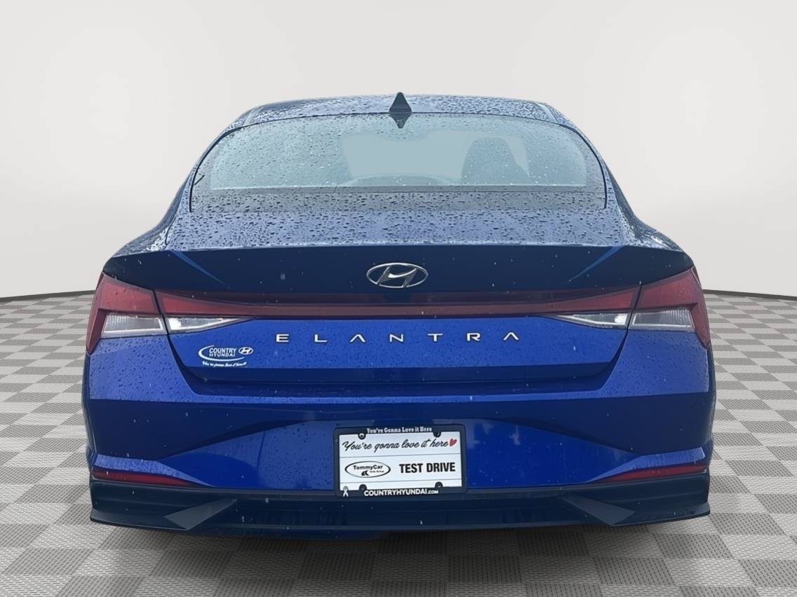 Certified 2023 Hyundai Elantra SEL FWD image 6