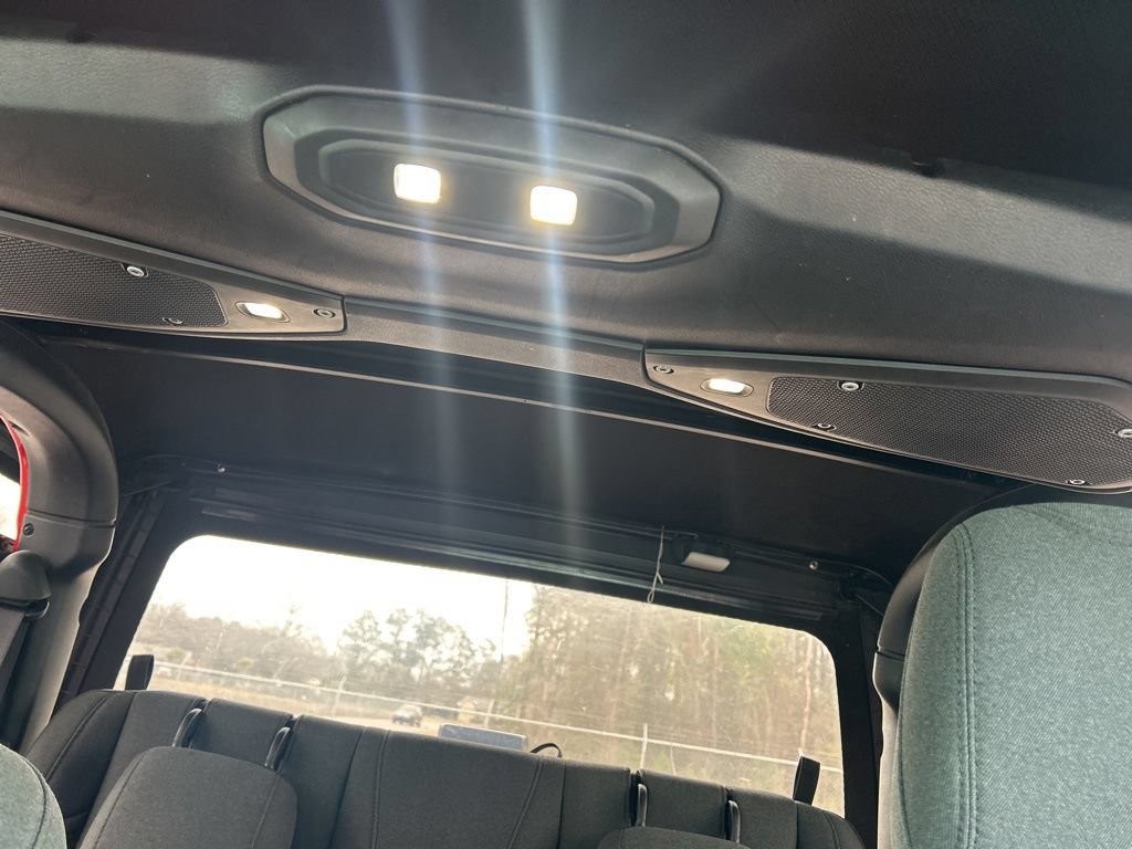 Used 2024 Jeep Wrangler Sport AWD/4WD image 20