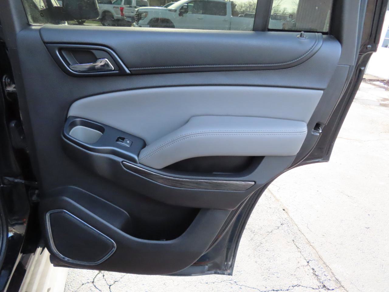 Used 2015 Chevrolet Tahoe LT AWD/4WD image 54