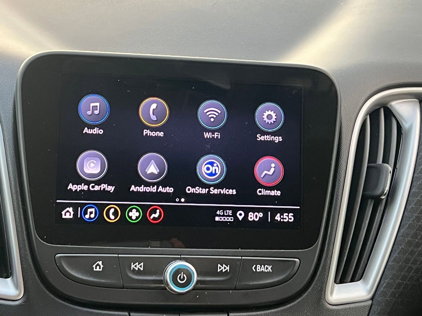 Used 2024 Chevrolet Malibu LT image 21