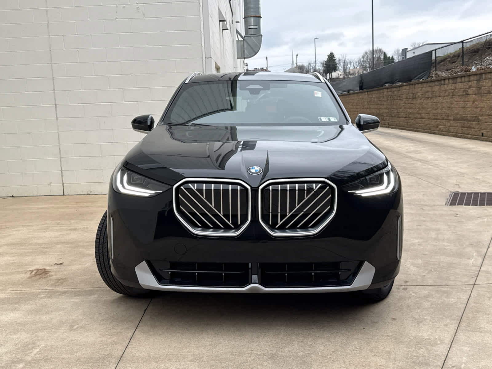 New 2026 BMW X3 xDrive30 w/ Convenience Package image 2