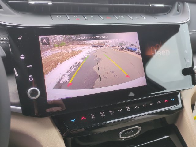 New 2026 Jeep Grand Cherokee Limited w/ Limited Altitude Package RWD image 37