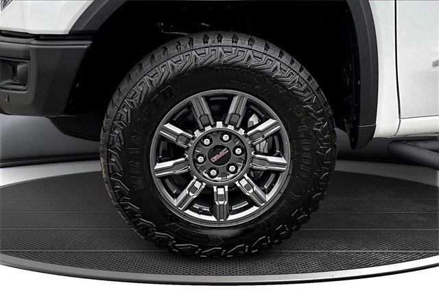 New 2026 GMC Sierra 1500 AT4X image 13