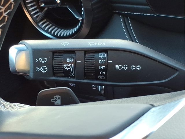 Used 2024 Chevrolet Blazer EV LT AWD/4WD image 23