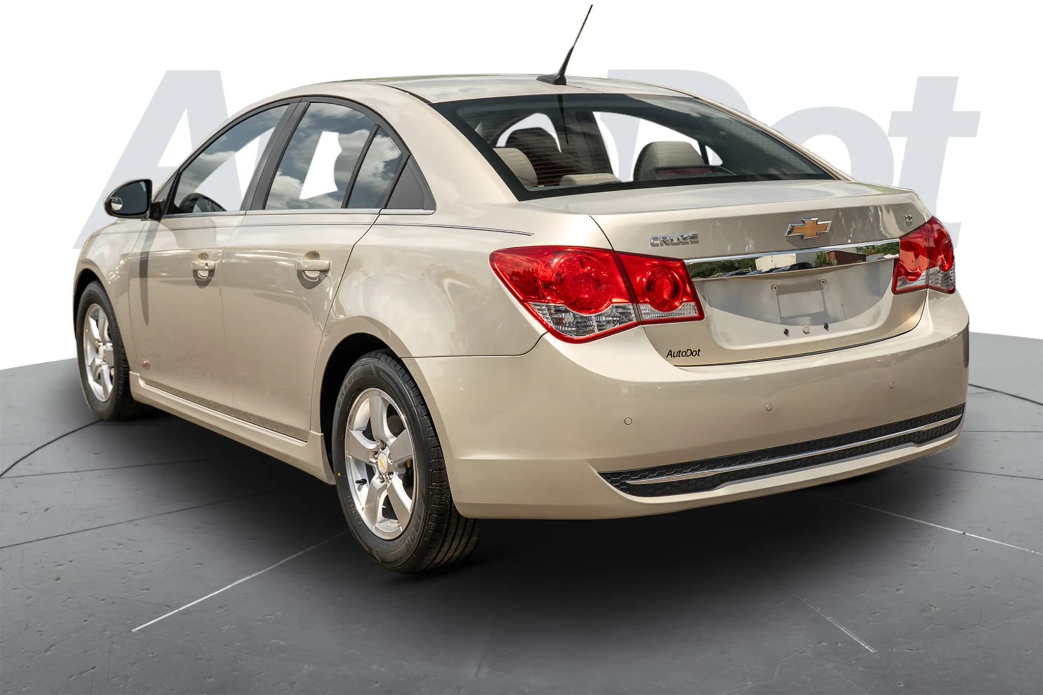 Used 2011 Chevrolet Cruze LT w/ RS Package FWD image 2
