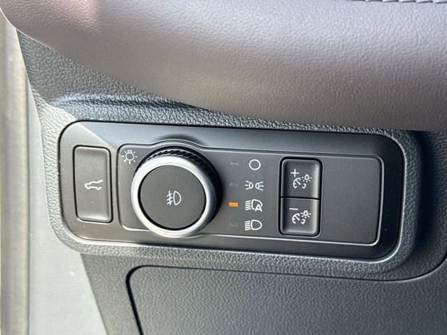 New 2026 Ford Explorer Platinum image 29