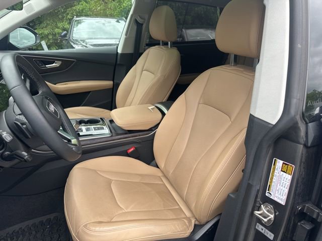 Used 2024 Audi Q8 Premium Plus w/ Premium Plus Package AWD/4WD image 8