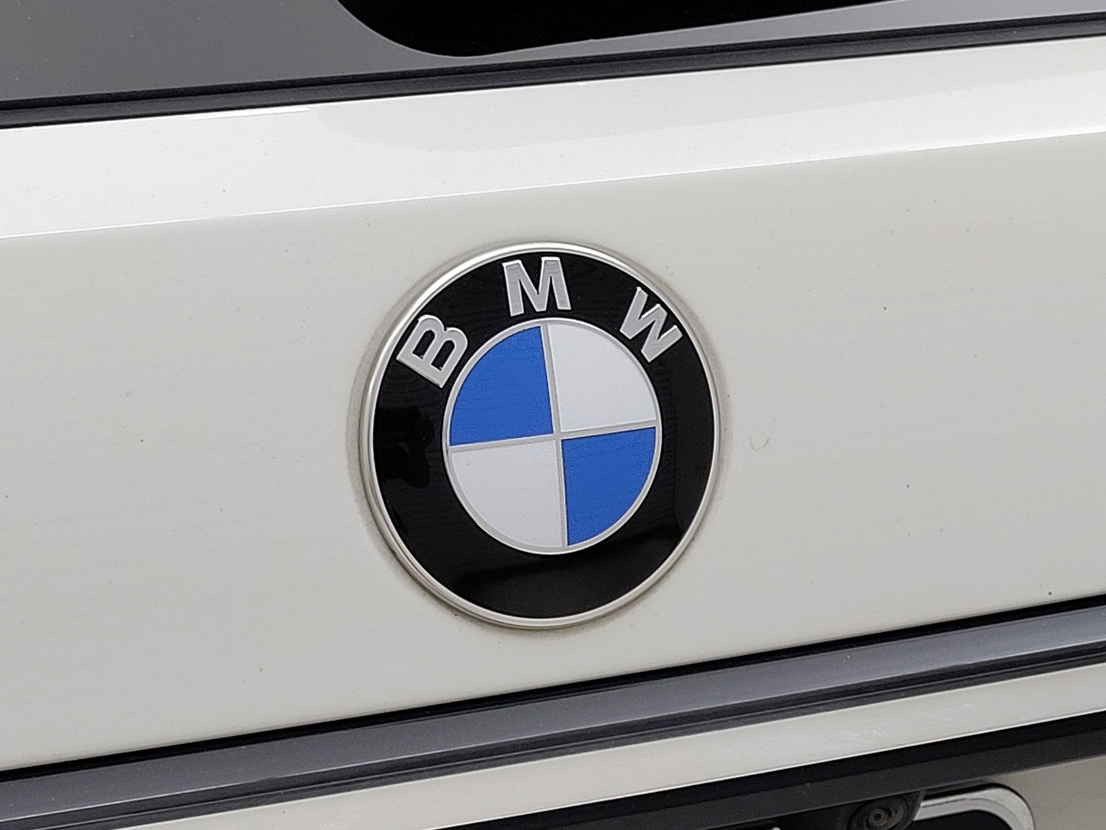 Certified 2024 BMW X7 xDrive40i w/ Parking Assistance Package image 9