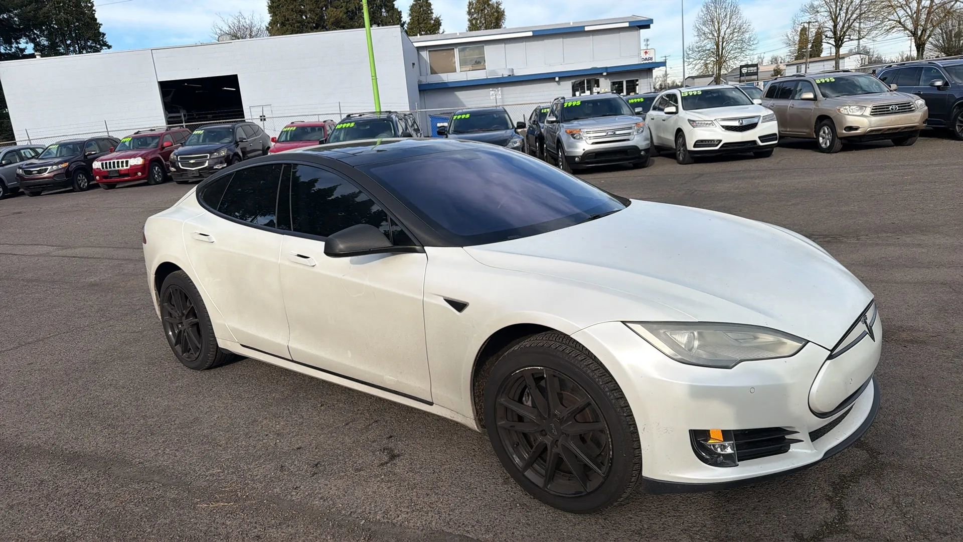 Used 2014 Tesla Model S 60 image 2