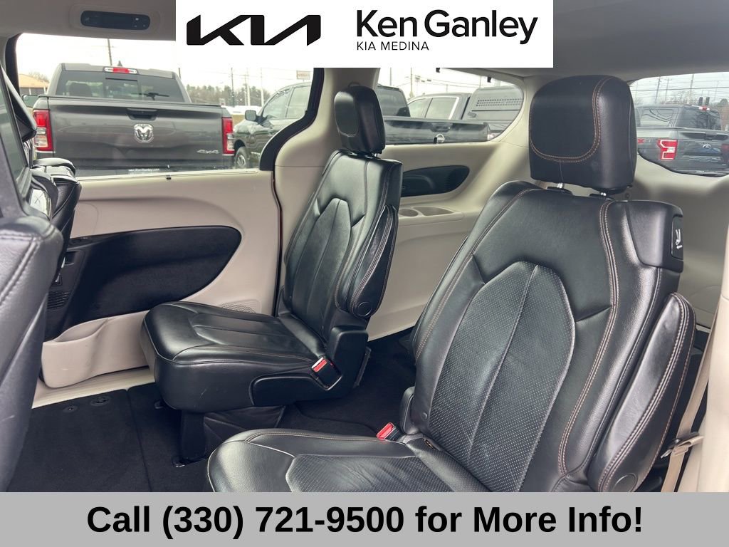 Used 2017 Chrysler Pacifica Touring-L Plus w/ Advanced Safetytec Group image 44