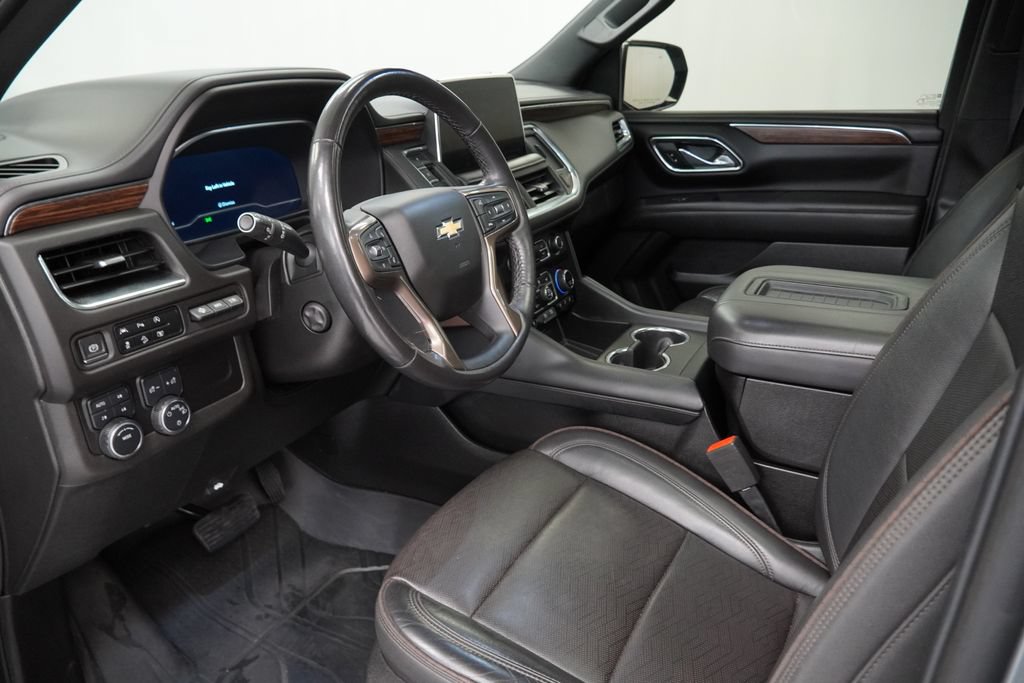 Used 2023 Chevrolet Suburban High Country AWD/4WD image 7