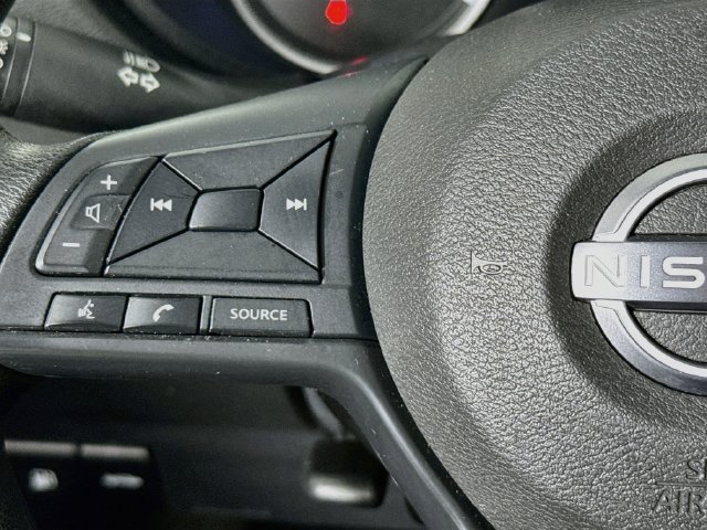 Used 2025 Nissan Versa S w/ Trunk Package FWD image 11