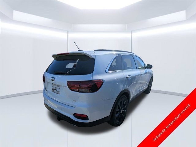 Used 2019 Kia Sorento S FWD image 2