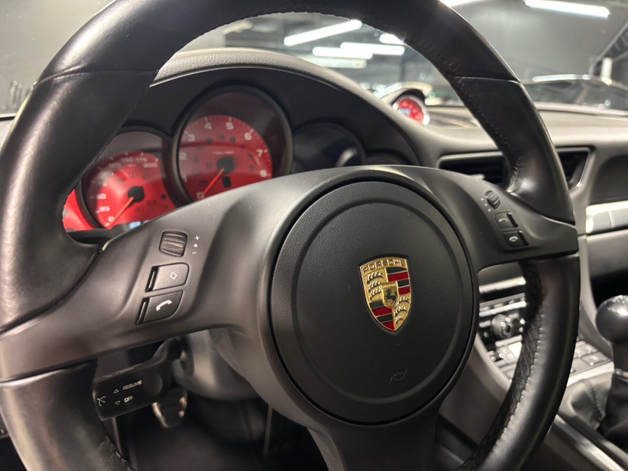 Used 2015 Porsche 911 Carrera S RWD image 21