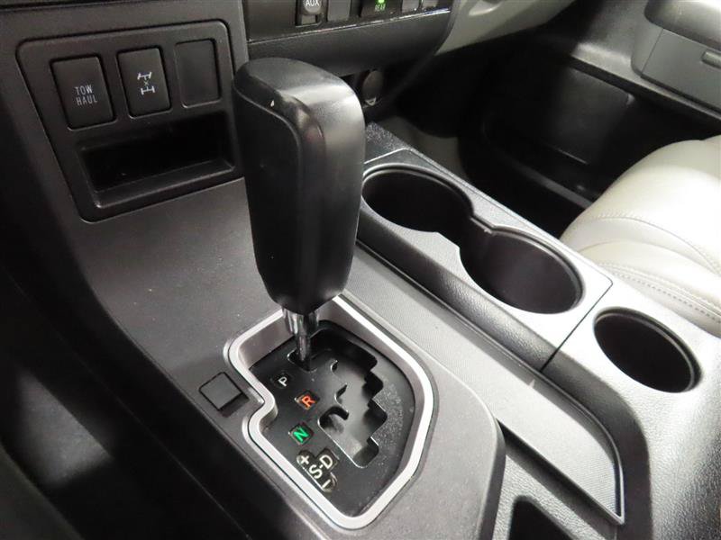 Used 2019 Toyota Sequoia SR5 AWD/4WD image 27