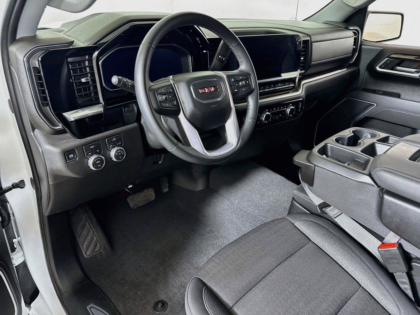 Certified 2026 GMC Sierra 1500 Elevation AWD/4WD image 7